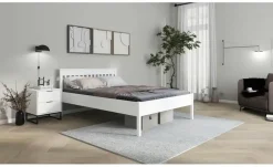 Bettgestell Massivholz Landliv | 140 cm | Möbel Höffner