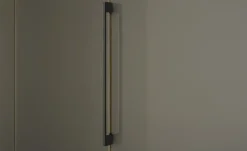 Drehtürenschrank Miri | ohne Kranzleiste und LED-Beleuchtung