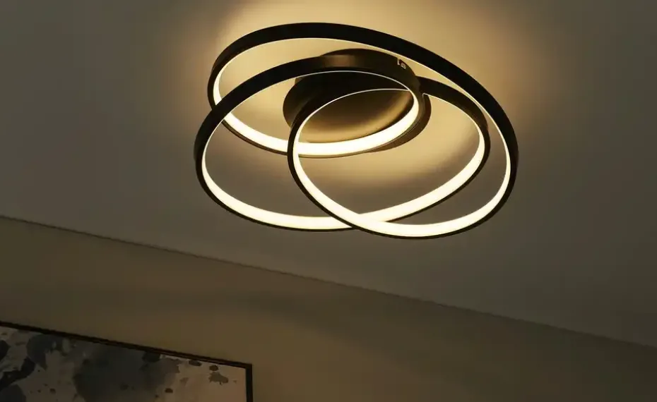 KHG LED-Deckenleuchte, schwarz gedreht | Möbel Höffner