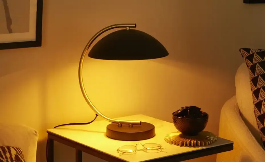 KHG Tischleuchte,1-flammig, schwarz/ goldfarben