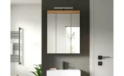 Spiegelschrank SCHLOONSEE, Breite 60cm, inkl. Beleuchtung, 3 Spiegeltüren, 9 Fächer in verschiedenen Farben erhältlich, Badmöbel, Spiegel, Badschrank, Bad Schloonsee | Eiche Artisan (Nachbildung)
