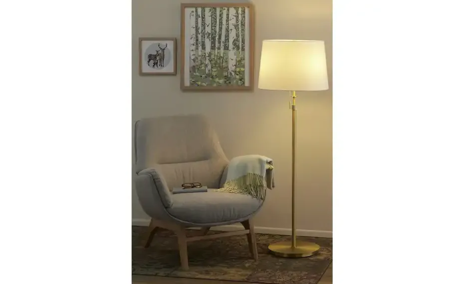 Trio Stehleuchte, 3-flammig, Messing-matt, Stoffschirm weiß | matt, Goldfarben