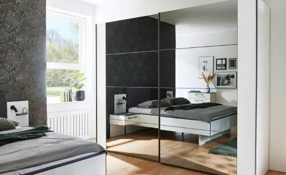 uno Schwebetürenschrank Madea | ohne Passepartoutrahmen