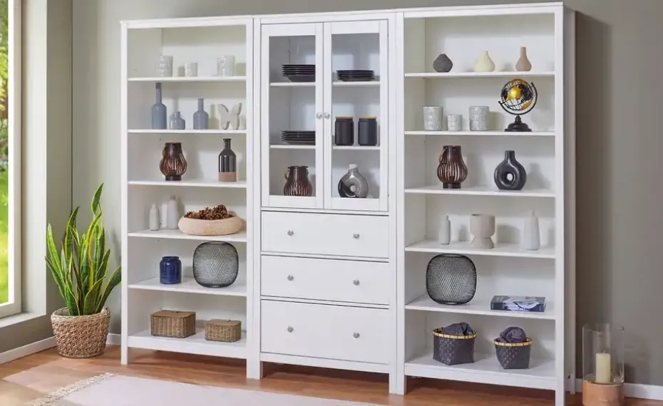 Vitrine aus Massivholz Landliv | Möbel Höffner