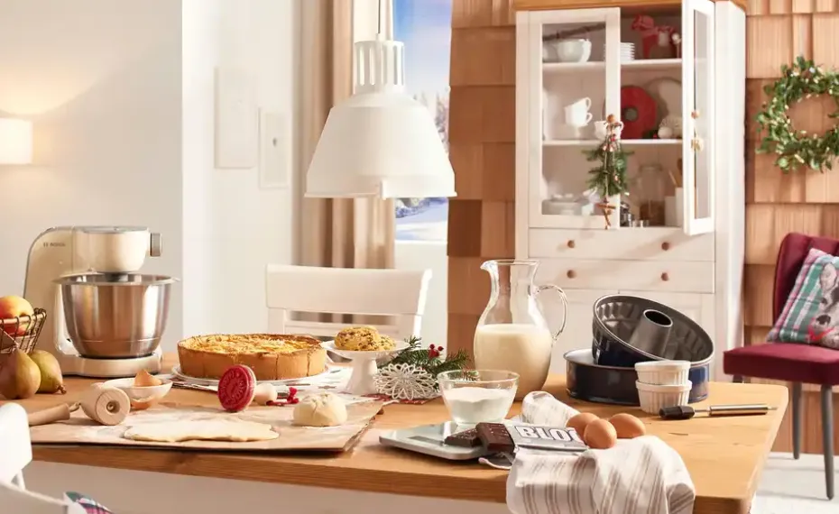 Vitrine  Bornholm | Kiefer, Weiß, antik | Möbel Höffner