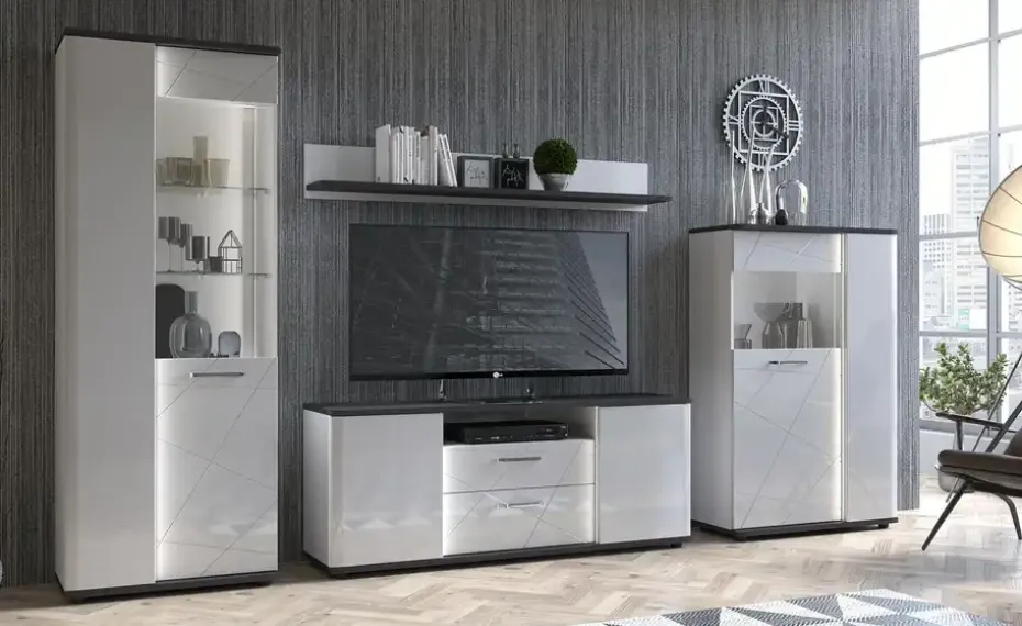 Vitrine Venedig | Tür mit Glaseinsatz rechts | Höffner